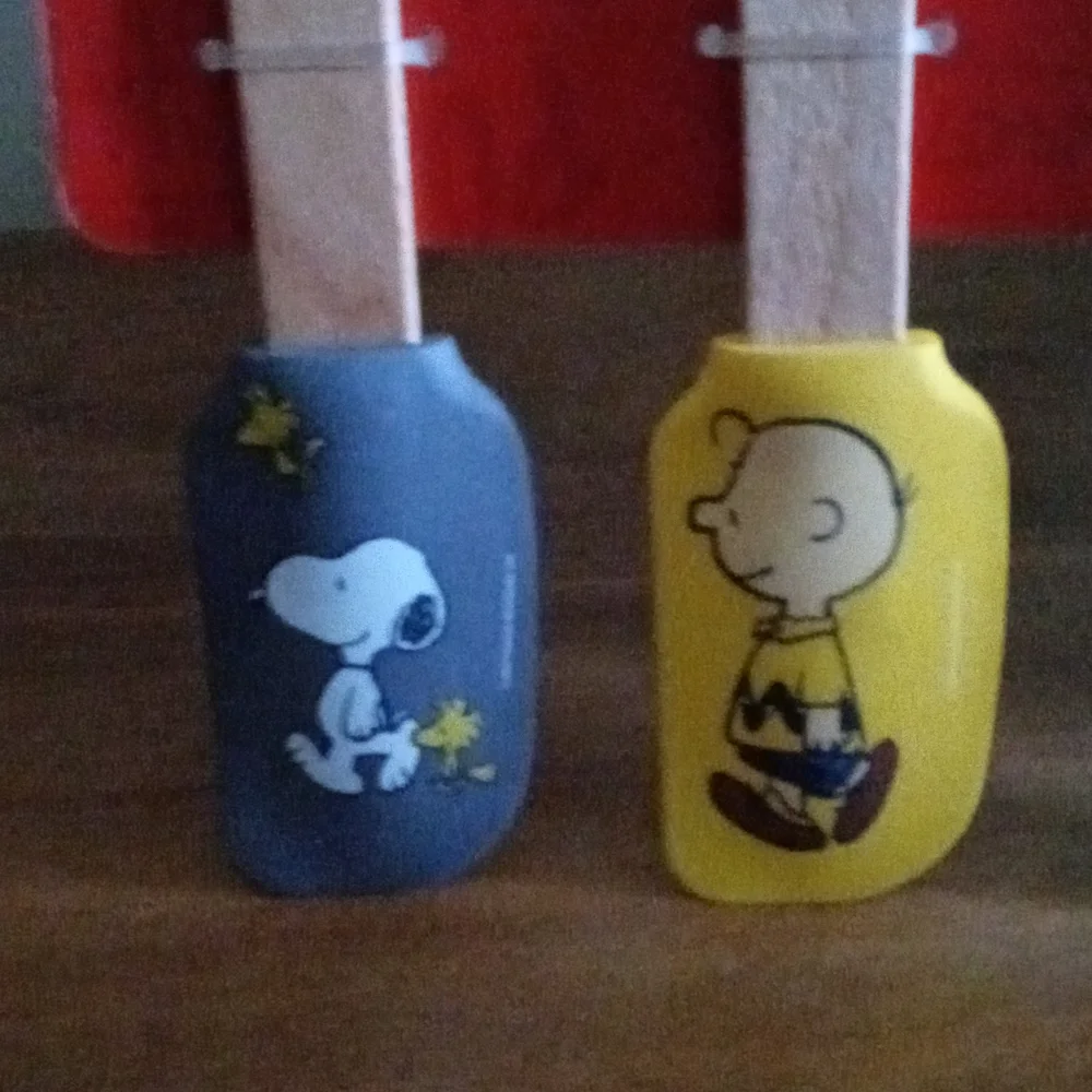 Snoopy spatulas